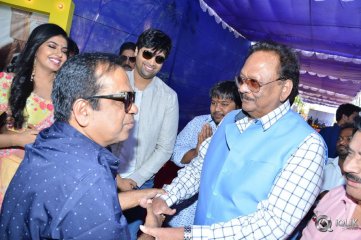 2 States Movie Opening